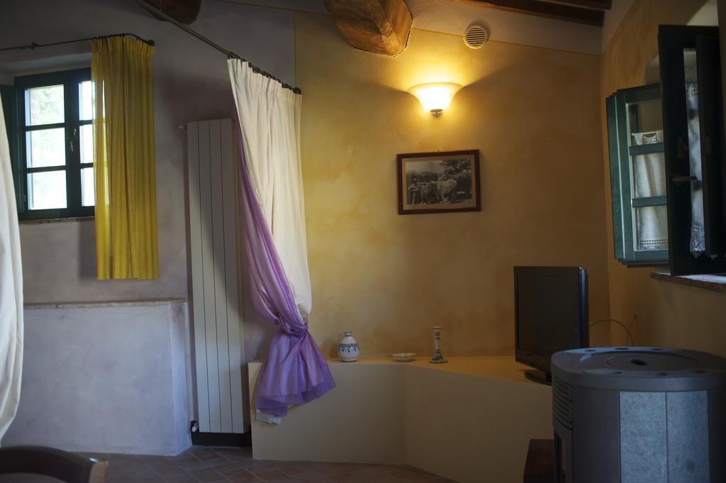 卡索莱代尔萨Agriturismo Erta别墅 外观 照片